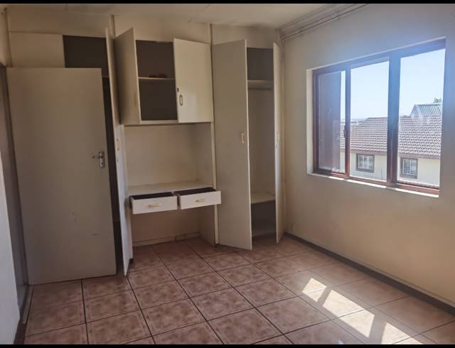 2 BEDROOM TOWNHOUSE FOR SALE IN POLOKWANE CENTRAL